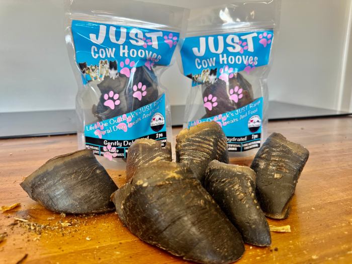 1x just cow hooves 1x just cow hooves