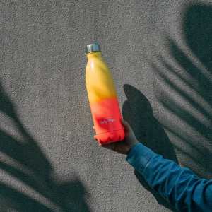 lazy dayz jumbo drink bottle 1l yellow peach ombre lazy dayz jumbo drink bottle 1l yellow peach ombre