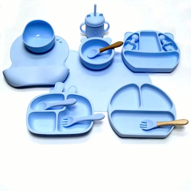 silicone tableware sets baby learning to eat complementary bowl baby eating fork spoon set strong suction fall prevention Silicone tableware sets baby learning to eat complementary bowl baby eating fork spoon set strong suction fall prevention 2