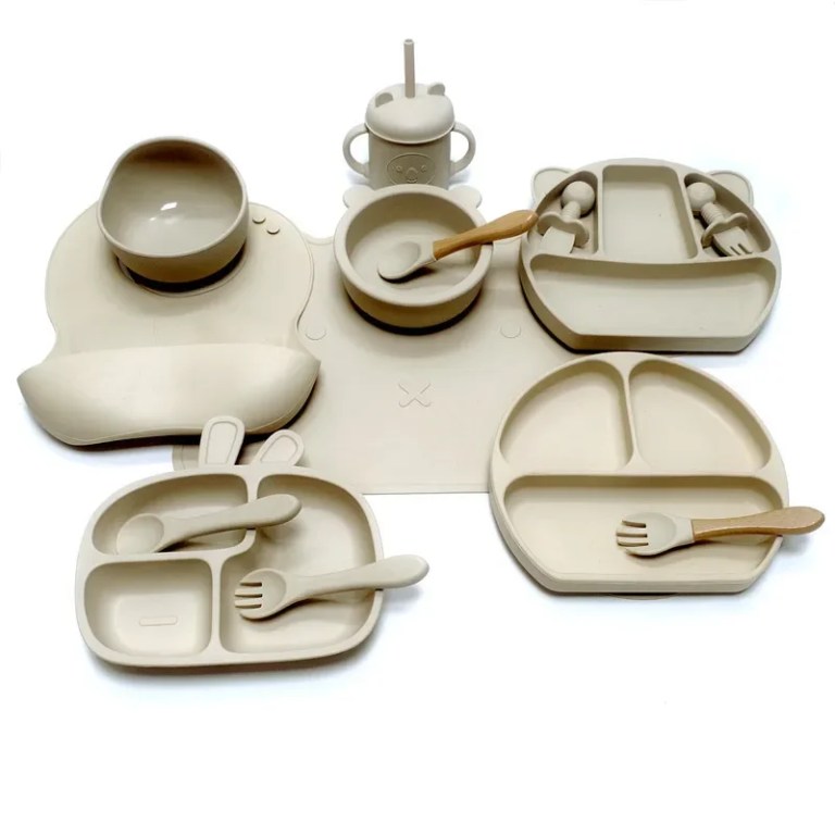 silicone tableware sets baby learning to eat complementary bowl baby eating fork spoon set strong suction fall prevention Silicone tableware sets baby learning to eat complementary bowl baby eating fork spoon set strong suction fall prevention 1