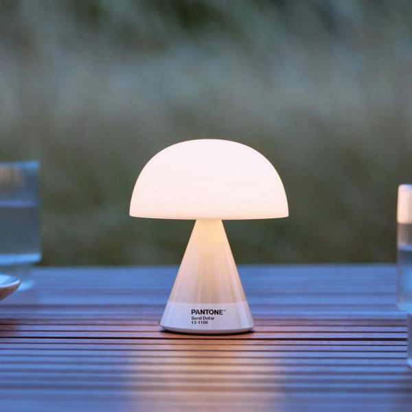 lexon mina m medium portable led lamp pantone sand lexon mina m medium portable led lamp pantone sand