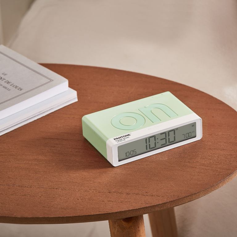 lexon flip classic reversible alarm clock pantone green lexon flip classic reversible alarm clock pantone green