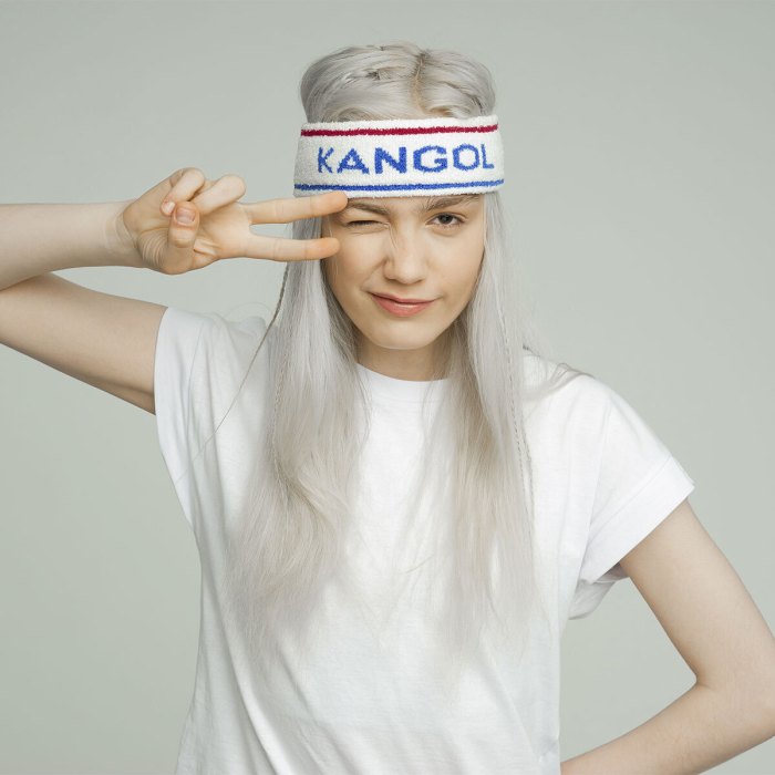kangol bermuda stripe headband stretch sweatband white/ciano one size kangol bermuda stripe headband stretch sweatband white/ciano one size
