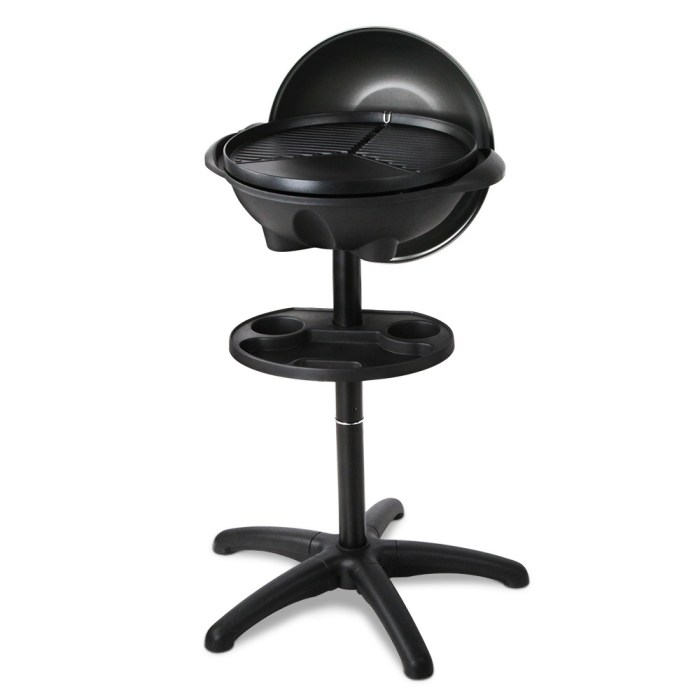 Portable electric barbecue grill on stand
