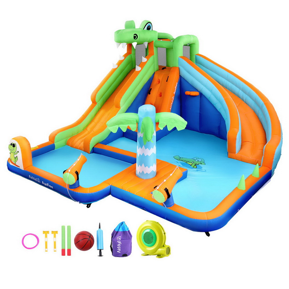 iot b 83069 mc 202507101416 00.jpg Inflatable crocodile-themed water park with slides and accessories.