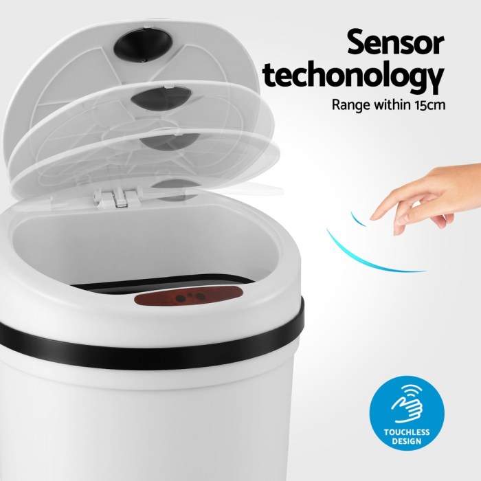 Touchless bin with sensor technology, lid opening.