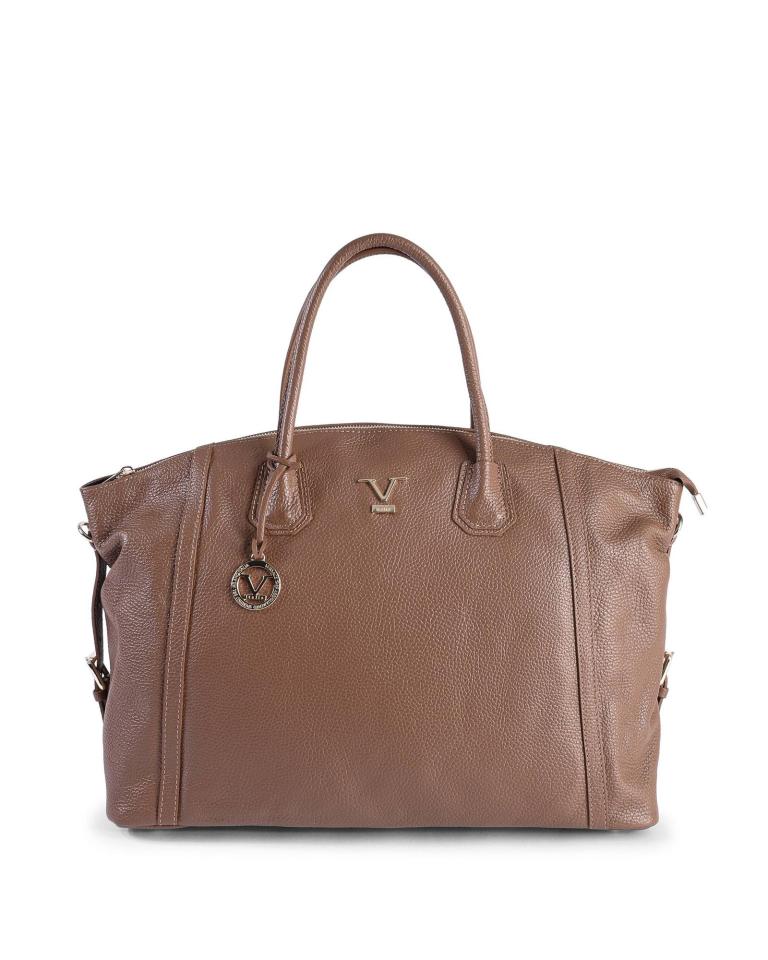 v539 btb109396 202506160253 00.jpg Brown leather handbag with handles and logo.