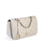 Luxury quilted handbag with chain strap