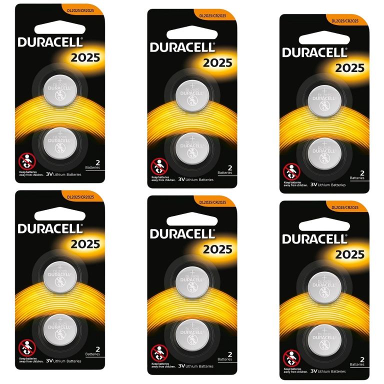Duracell 2025 lithium batteries in packaging.