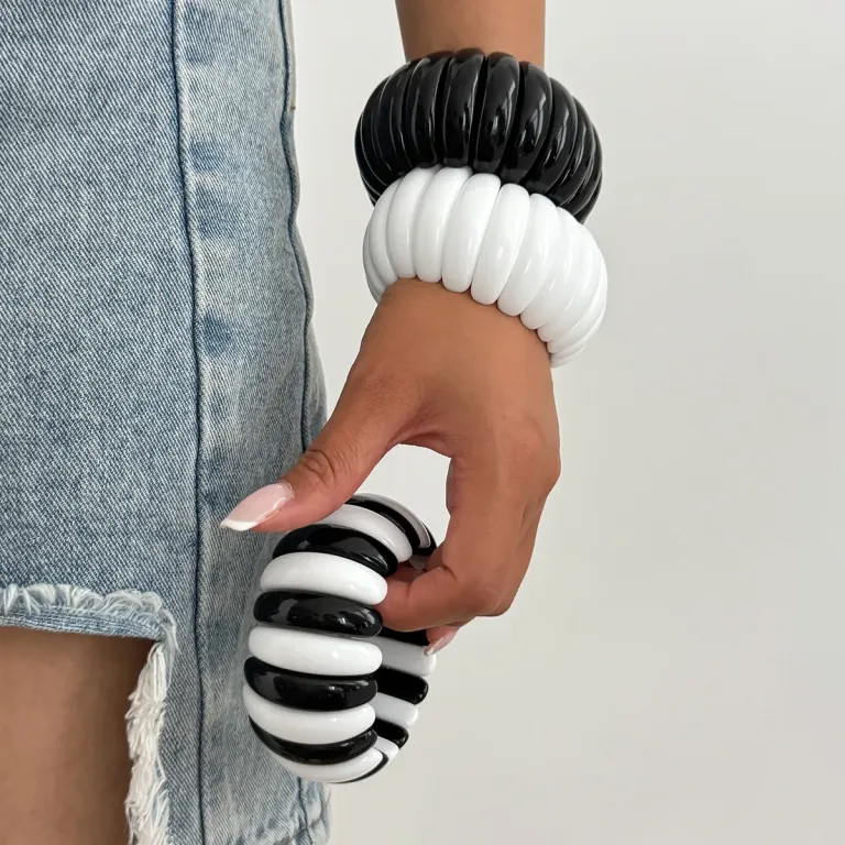 DIAZI Exaggerated Vintage Punk Geometric Elastic Rope Bangles Jewelry Fashion Black White Resin Bangles Bracelets For Women Men