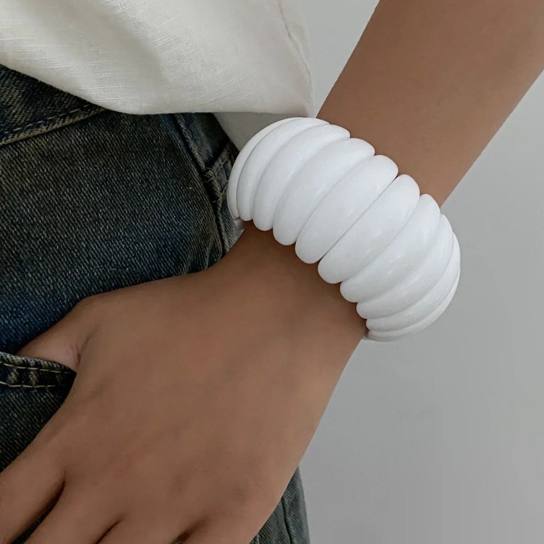 DIAZI Exaggerated Vintage Punk Geometric Elastic Rope Bangles Jewelry Fashion Black White Resin Bangles Bracelets For Women Men 5