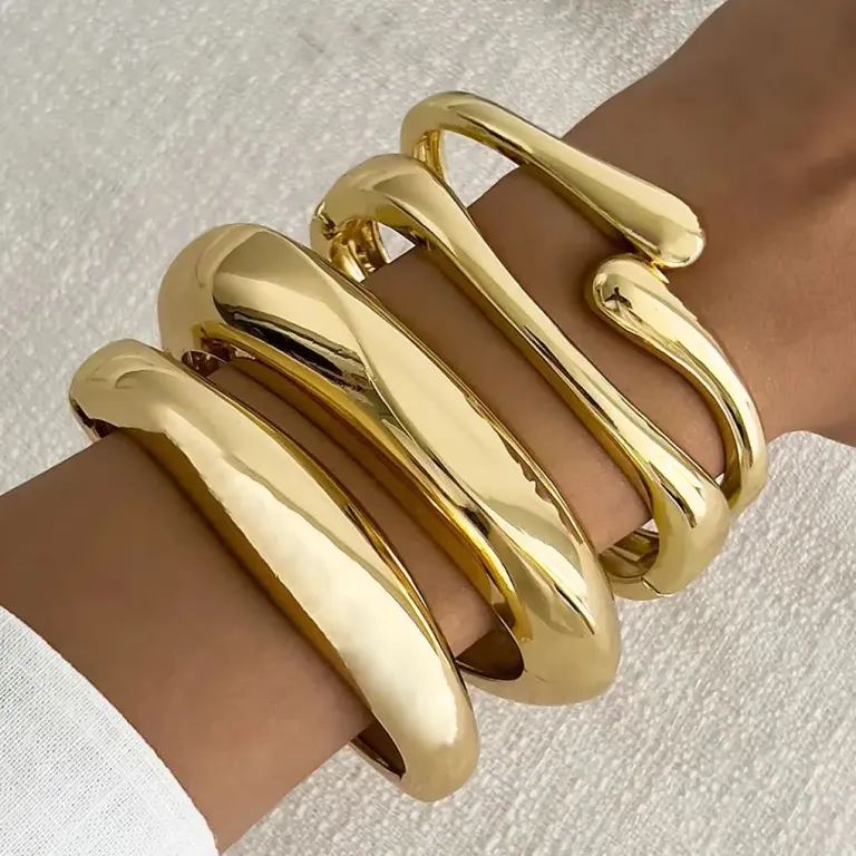 DIAZI 4 Style Exaggerated Gift Gold Silver Color Metal Cuff Bangles for Women Men Hip Hop Punk Geometric Round Bracelet Jewelry