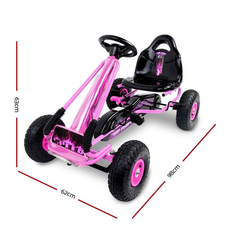 Pink go-kart with dimensions: 63x62x98cm.