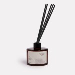 reed diffuser clove & sandalwood by wilde aroma (copy) Bergamot and patchouli diffuser in brown bottle.
