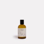 honeysuckle & bushflower room spray by wilde aroma (copy) Wilde Aroma essential oil bottle on white background.