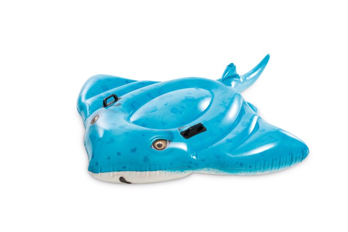 intex stingray ride on 57576 Blue stingray inflatable pool float.