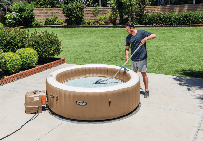 intex pool vacuum rechargeable handheld 28626 intex pool vacuum rechargeable handheld 28626