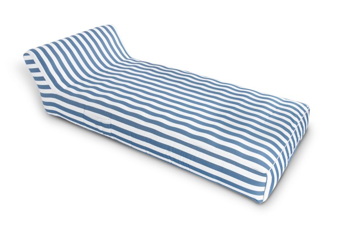 spire paradisus luxury pool lounge blue stripe rl 884b Striped sun lounger with ergonomic design.