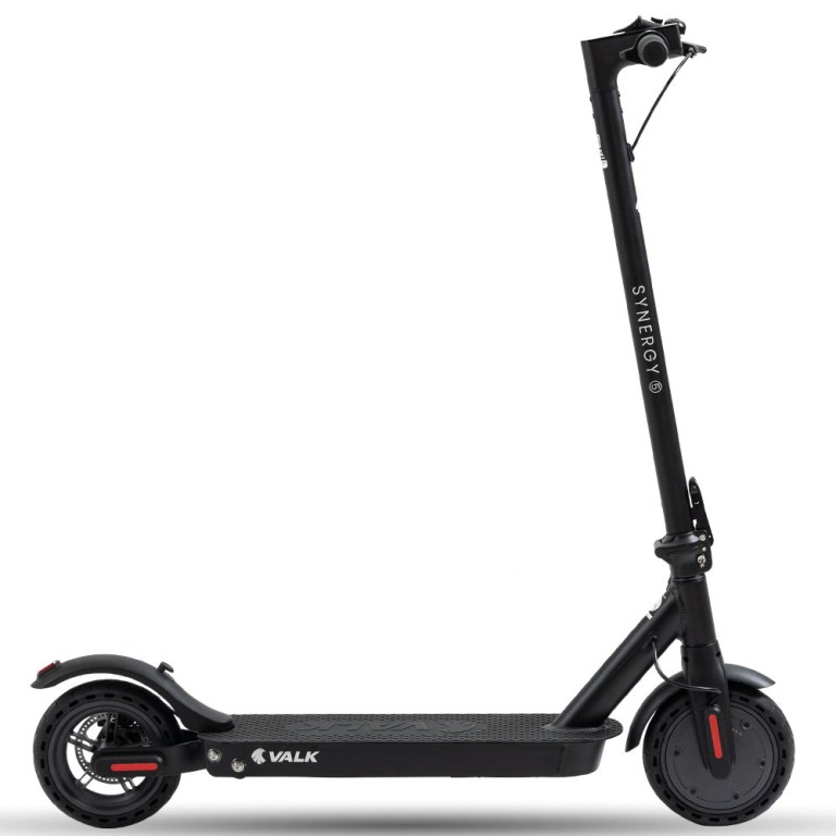 v219 trnescvas5k 74427 00.jpg Black electric scooter, side view