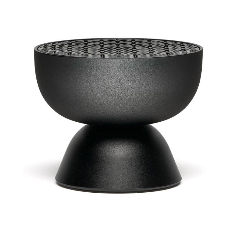 v398 ld la131n 202507041115 00.jpg Black modern chimney cowl for rain protection