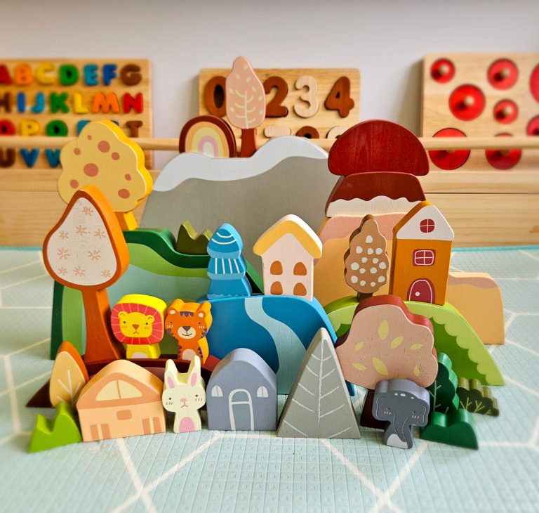 v59 547 202503201036 00.jpg Colourful wooden toy blocks for kids' fun learning.