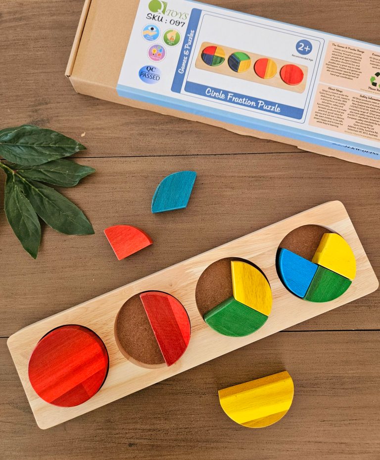 v59 97 202503201036 00.jpg Colourful wooden circle fraction puzzle on table