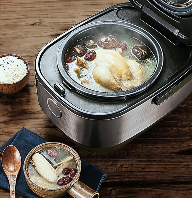 joyoung mini rice cooker 2l for 1 3 people led touch panel fa f20 au model Electric cooker with chicken soup and rice.