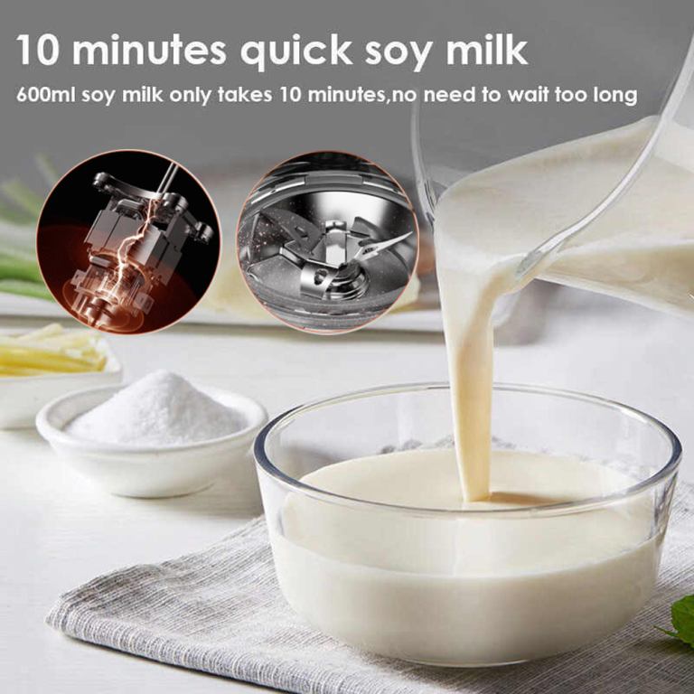 Making quick soy milk in 10 minutes.