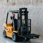 1:10 scale 2.4g 8 channel metal remote control forklift construction vehicle with lifting function & sound