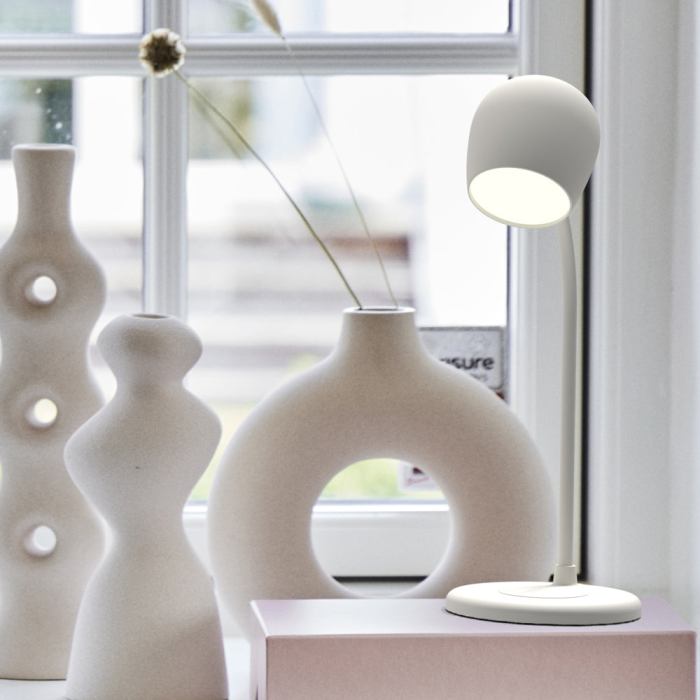 kreafunk ellie lamp w/ qi charger and bluetooth speaker white kreafunk ellie lamp w/ qi charger and bluetooth speaker white