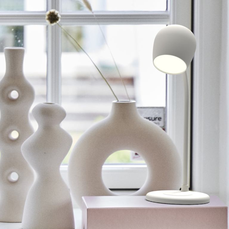 kreafunk ellie lamp w/ qi charger and bluetooth speaker white