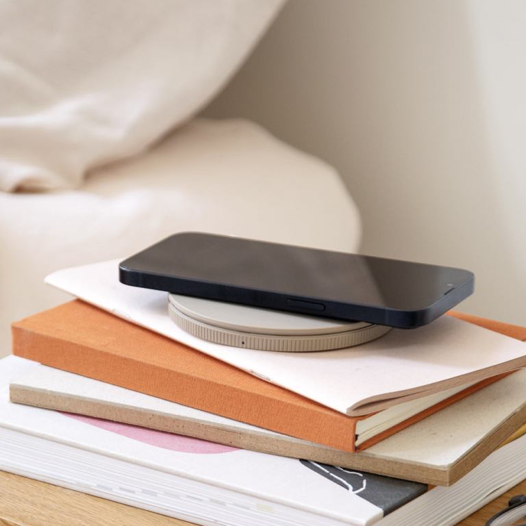 kreafunk wicharge 3 wireless qi charger 15w ivory sand