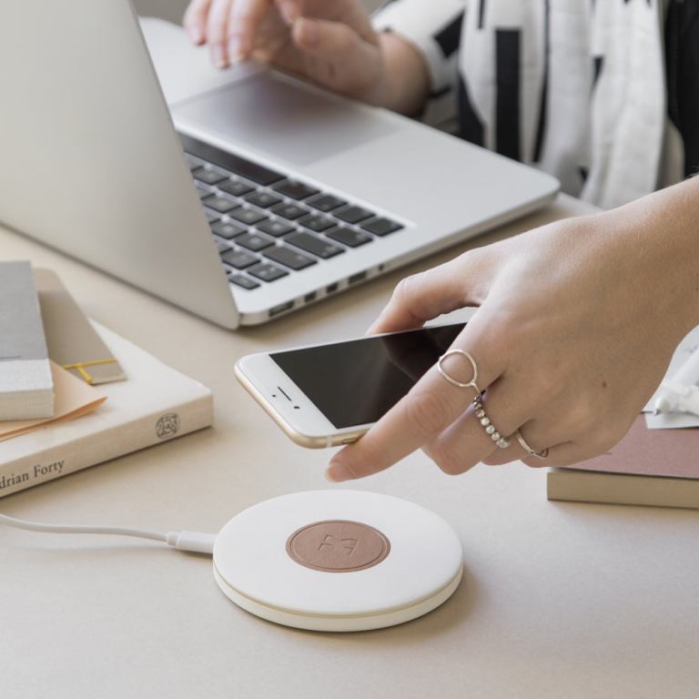 kreafunk wicharge 2 wireless qi charger 15w white kreafunk wicharge 2 wireless qi charger 15w white