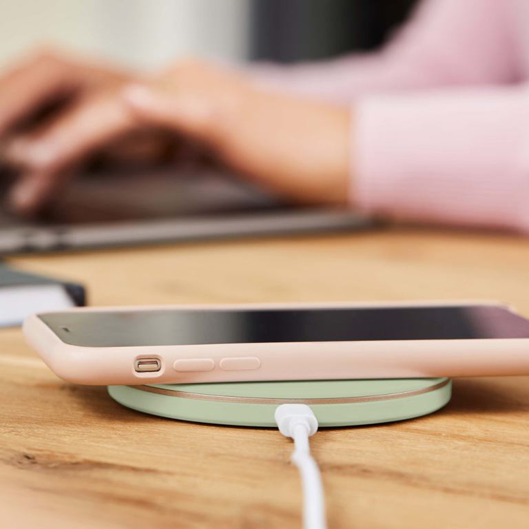 kreafunk wicharge 2 wireless qi charger 15w dusty olive kreafunk wicharge 2 wireless qi charger 15w dusty olive