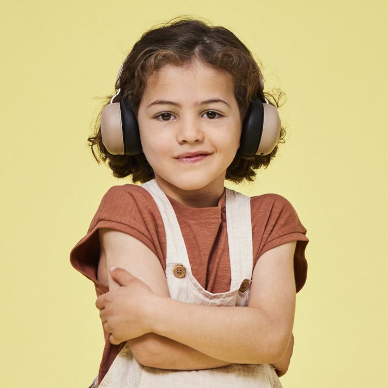 kreafunk kids buzz junior bluetooth headphones ivory sand kreafunk kids buzz junior bluetooth headphones ivory sand