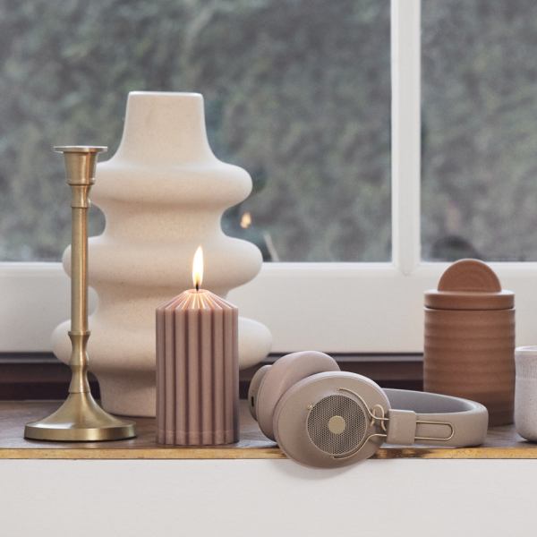 kreafunk abeat qi bluetooth headphones w/ anc ivory sand