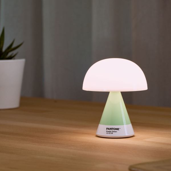 lexon mina m medium portable led lamp pantone green lexon mina m medium portable led lamp pantone green