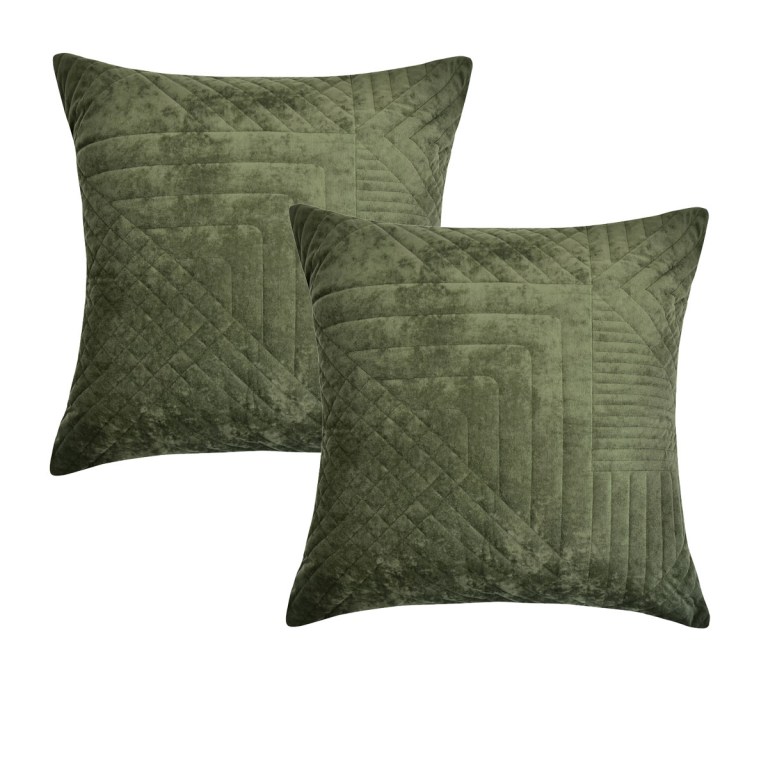 v442 bca pillowc navarro olive eu 213162 00.jpg v442 bca pillowc navarro olive eu 213162 00.jpg