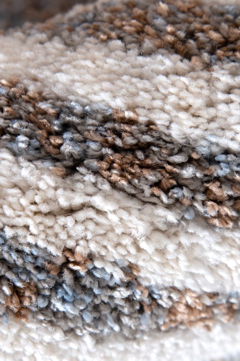 grace rug 240x330