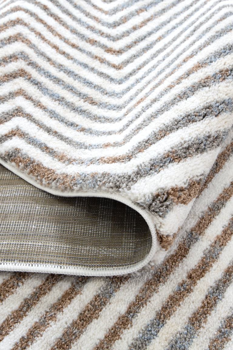 grace rug 240x330