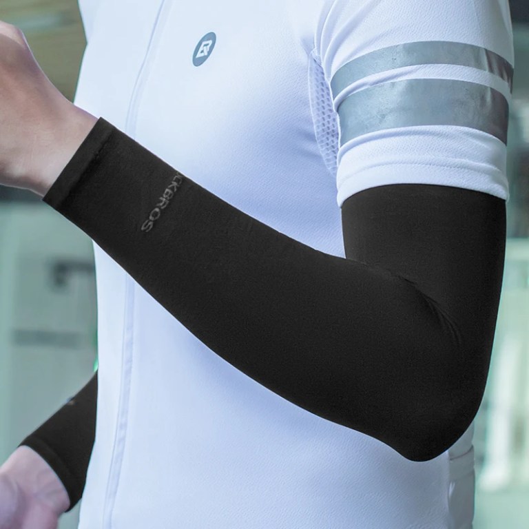 rockbros ice silk bicycle sleeves summer breathable cycling arm protection outdoor sun uv protect sports mtb road bike sleeves ROCKBROS Ice Silk Bicycle Sleeves Summer Breathable Cycling Arm Protection Outdoor Sun UV Protect Sports MTB Road Bike Sleeves 4