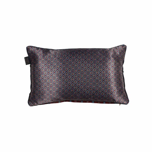 v442 hin cushion meja red re 202505231005 00.jpg