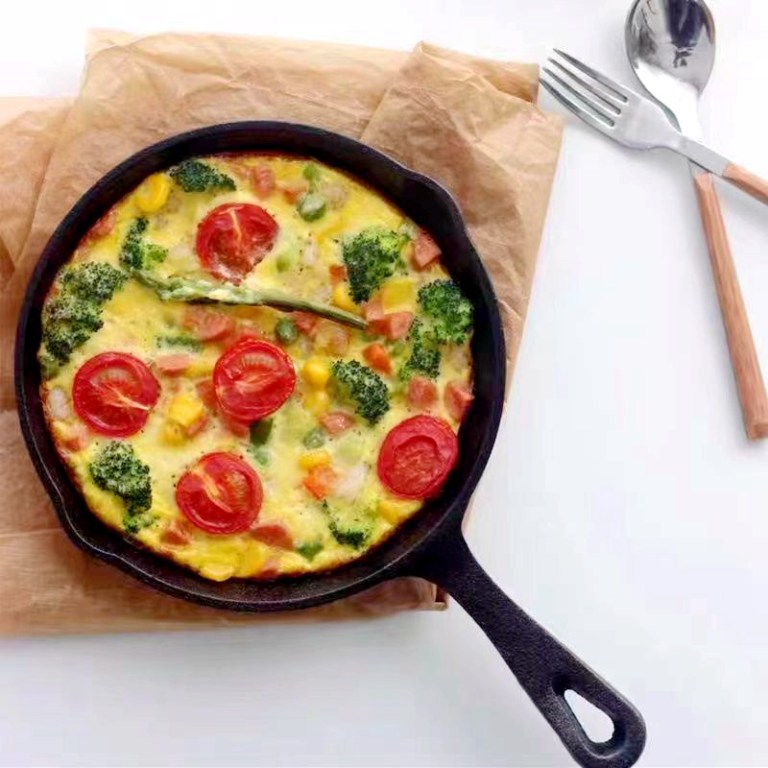 four piece set heavy duty cast iron skillet & grill pan thickened vintage style cookware for steak breakfast & camping