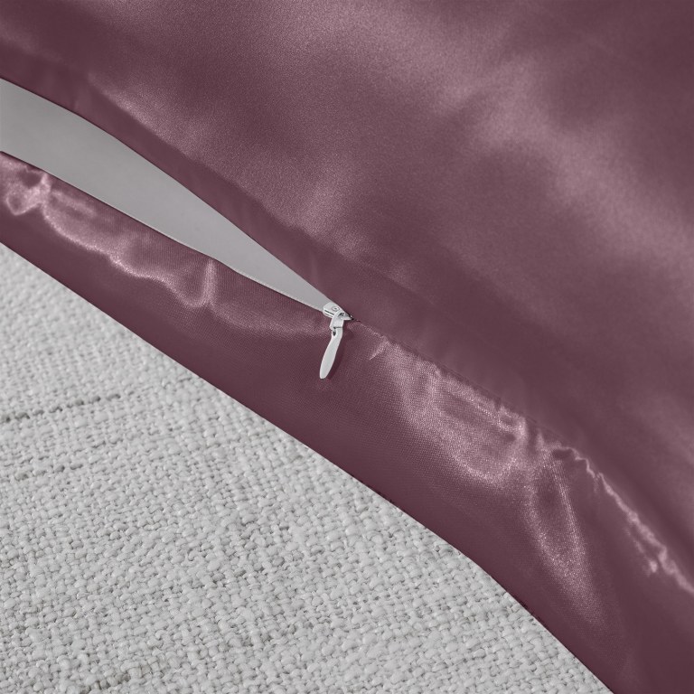 royal comfort mulberry soft silk hypoallergenic pillowcase twin pack 51 x 76cm malaga wine