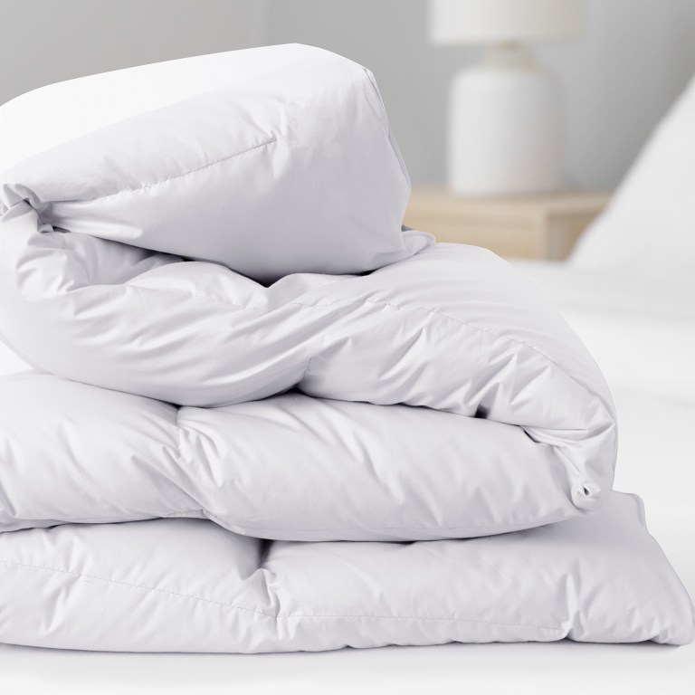royal comfort 800gsm silk blend quilt duvet ultra warm winter weight single white