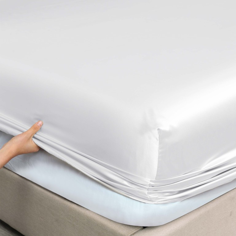 royal comfort satin sheet set 3 piece fitted sheet pillowcase soft king white