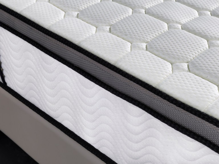 ergopedic mattress 5 zone latex pocket spring mattress in a box 30cm king single white grey black ergopedic mattress 5 zone latex pocket spring mattress in a box 30cm king single white grey black