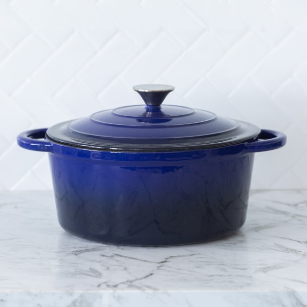 26cm enamelled cast iron french oven casserole (4.7l) blue
