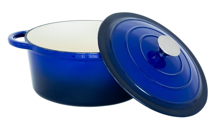26cm enamelled cast iron french oven casserole (4.7l) blue 26cm enamelled cast iron french oven casserole (4.7l) blue
