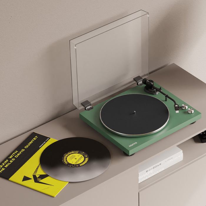 kanto obi3 turntable matte green with kanto ora 100w powered speakers black bundle